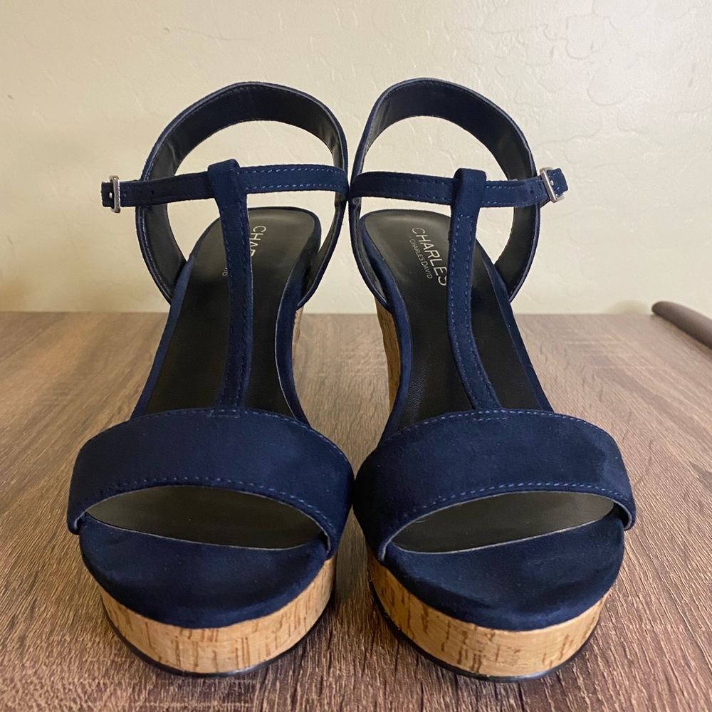 Blue Suede Shoes - Picture 3 of 11